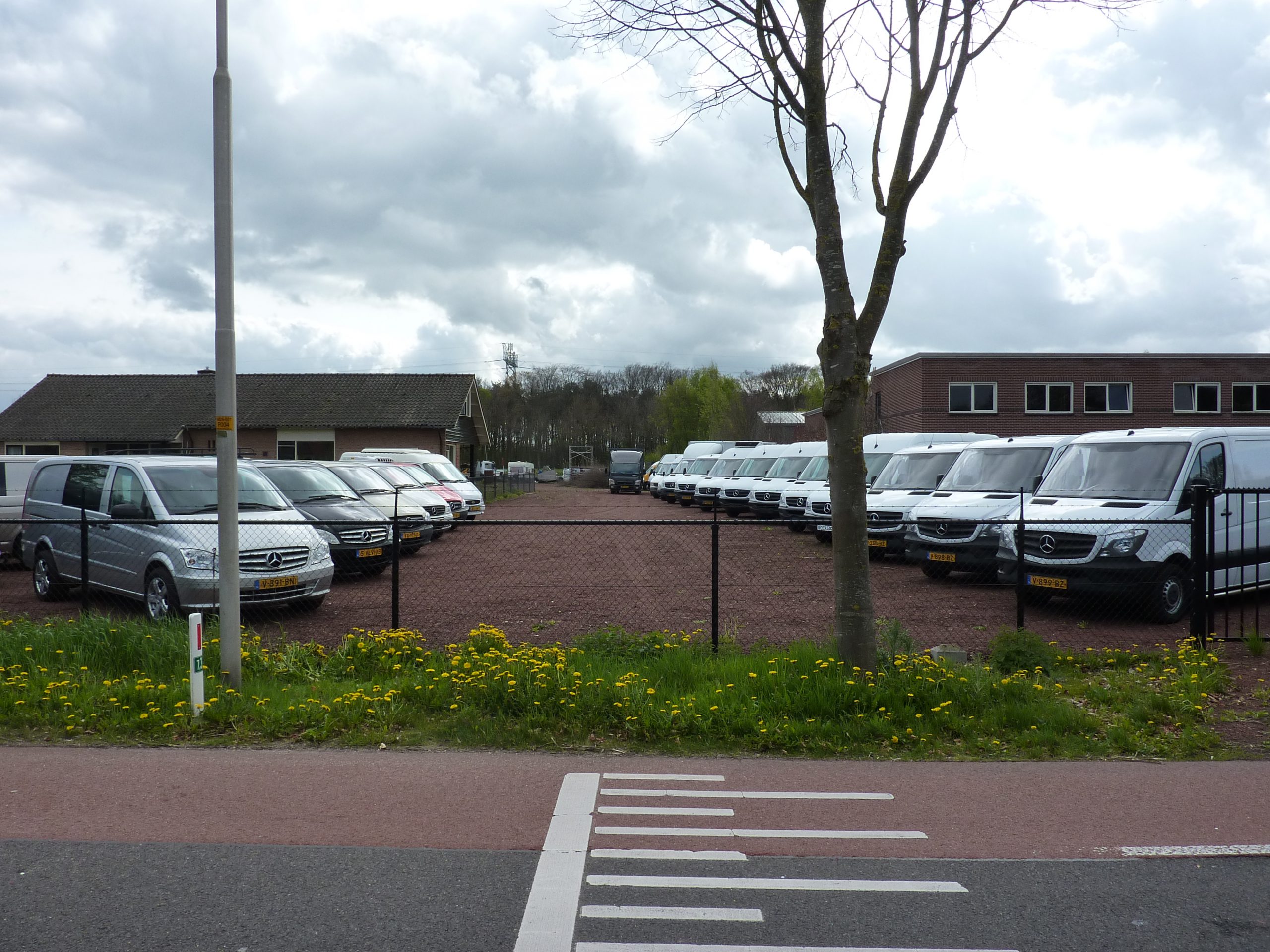 Wat gebeurt er bij grote beurt aan een bedrijfsauto? Koopmijnbus